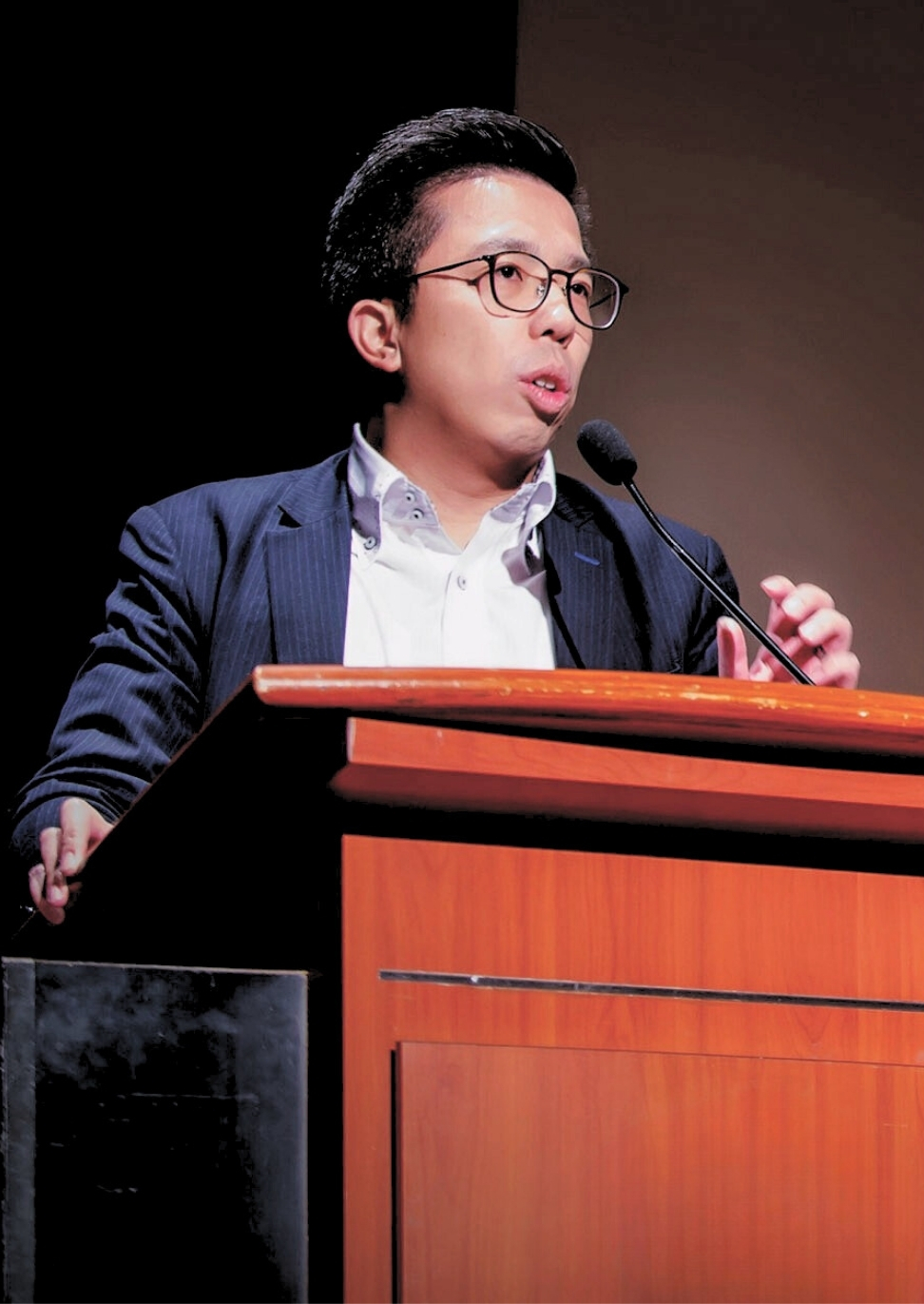 Alvin Lo