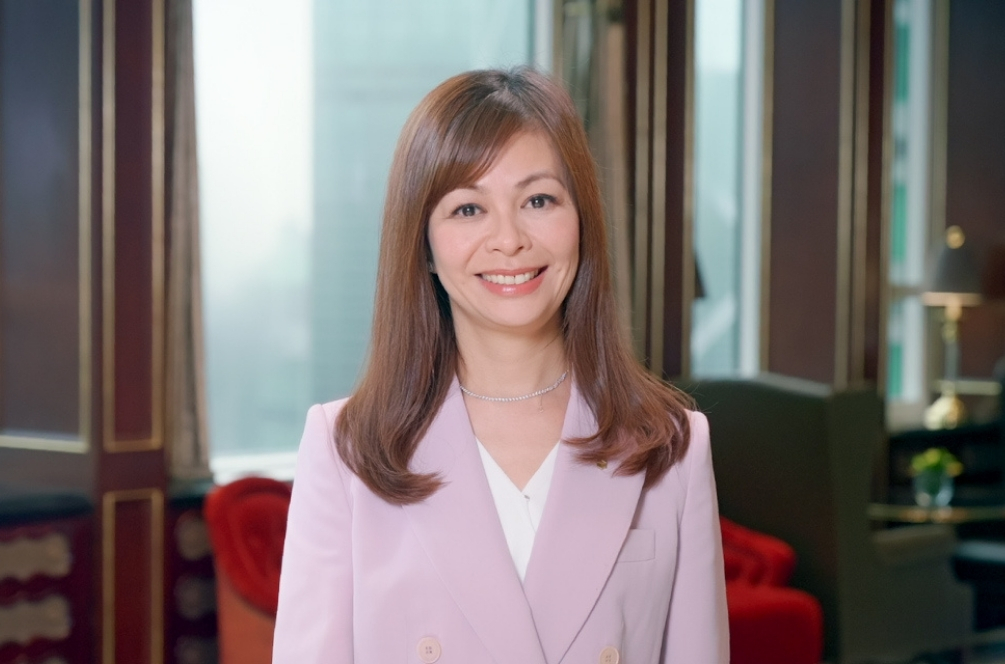 Ms Doris Ip